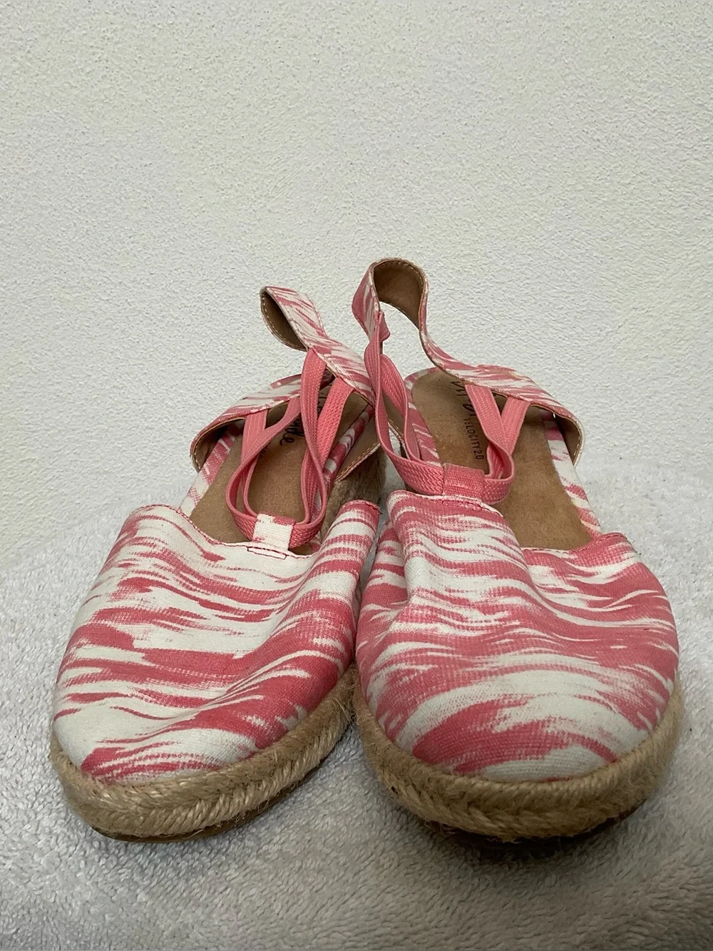 Life Stride Velocity Katrina Pink, White Espadrille Wedge Sandals Size 9.5